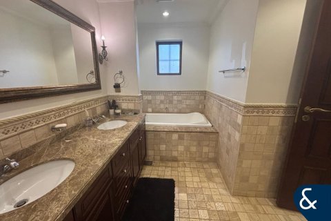 Willa do wynajęcia w Jumeirah Golf Estates, Dubai, ZEA 5 sypialnie, 514 mkw., nr 668554 - zdjęcie 6