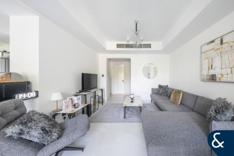 Vilă de închiriat în The Springs, Dubai, EAU 2 dormitoare, 157 mp. №668550 - poză 4