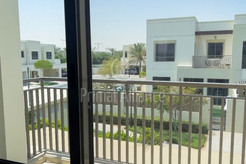 Řadový dům v Town Square, Dubai, SAE 4 ložnice, 338.82 m² Č.: 599774 - fotografie 15