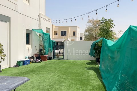 Řadový dům v Town Square, Dubai, SAE 4 ložnice, 338.82 m² Č.: 599774 - fotografie 16