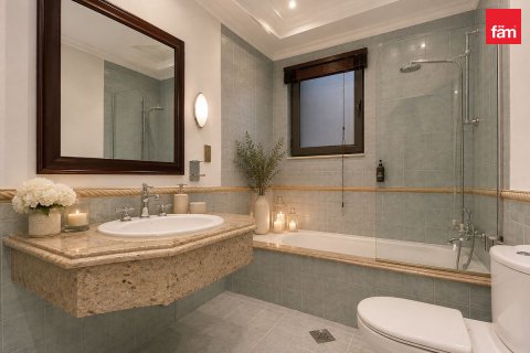 Villa in Palm Jumeirah, Dubai, UAE 4 bedrooms, 622.3 sq.m. № 722477 - photo 22
