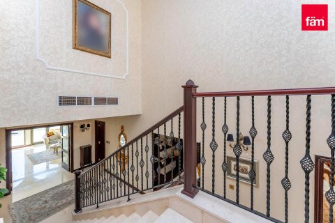 Villa til leje i Palm Jumeirah, Dubai, UAE 4 soveværelser, 622.4 kvm № 722477 - foto 15