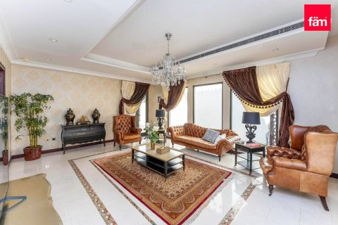 Villa til leje i Palm Jumeirah, Dubai, UAE 4 soveværelser, 622.4 kvm № 722477 - foto 2