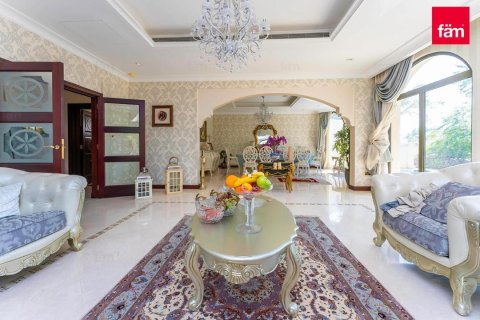 Villa til leje i Palm Jumeirah, Dubai, UAE 4 soveværelser, 622.4 kvm № 722477 - foto 6