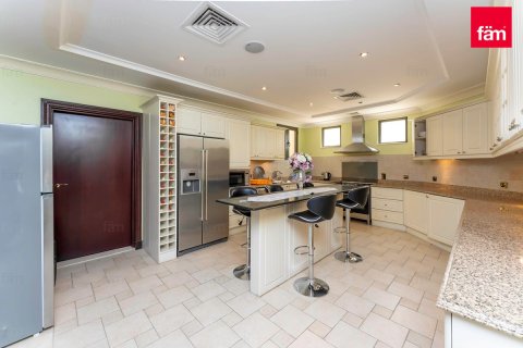 Villa til leje i Palm Jumeirah, Dubai, UAE 4 soveværelser, 622.4 kvm № 722477 - foto 11