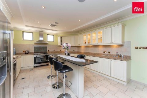 Villa til leje i Palm Jumeirah, Dubai, UAE 4 soveværelser, 622.4 kvm № 722477 - foto 10