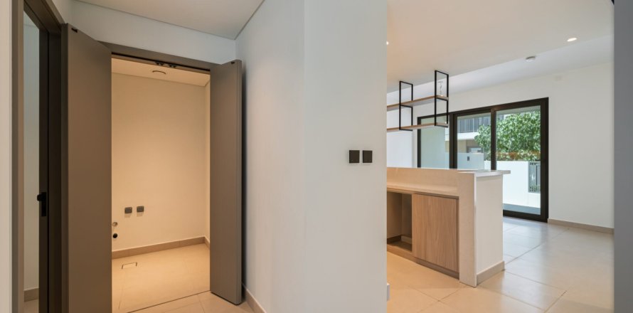 Rekkehus i Tilal Al Ghaf, Dubai, Emiratene 3 soverom, 140 kvm nr. 693763