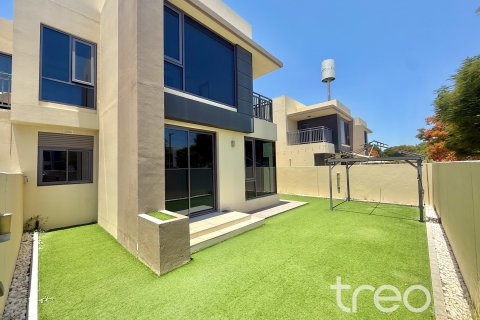 Radhus i Dubai Hills Estate, Dubai, UAE 4 sovrum, 228.63 kvm Nr. 733607