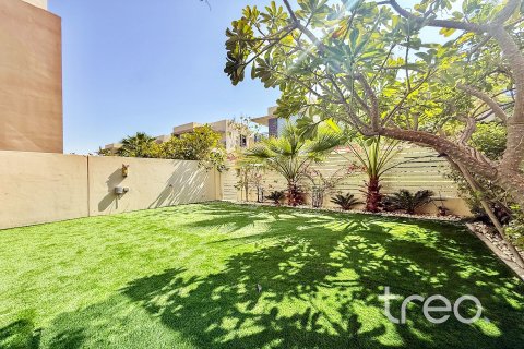 Vila v Dubai Hills Estate, Dubai, SAE 3 spálne, 206.99 m2 č. 733612 - Fotografia 4