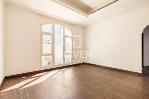 Villa zur Miete in Nadd Al Sheba, Dubai, VAE 6 Schlafzimmer, 1858.06 m2 Nr. 746486 - Foto 15