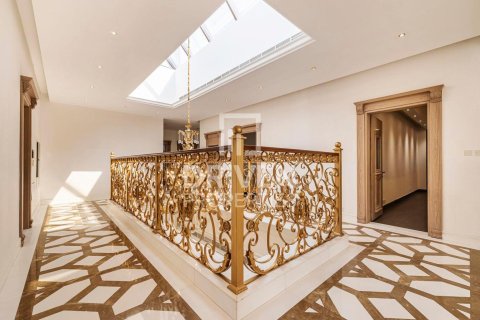 Villa zur Miete in Nadd Al Sheba, Dubai, VAE 6 Schlafzimmer, 1858.06 m2 Nr. 746486 - Foto 19