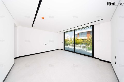 Huvila Al Furjan, Dubai, Arabiemiraatit 5 makuuhuonetta, 605.4 m2 № 710163 - kuva 27