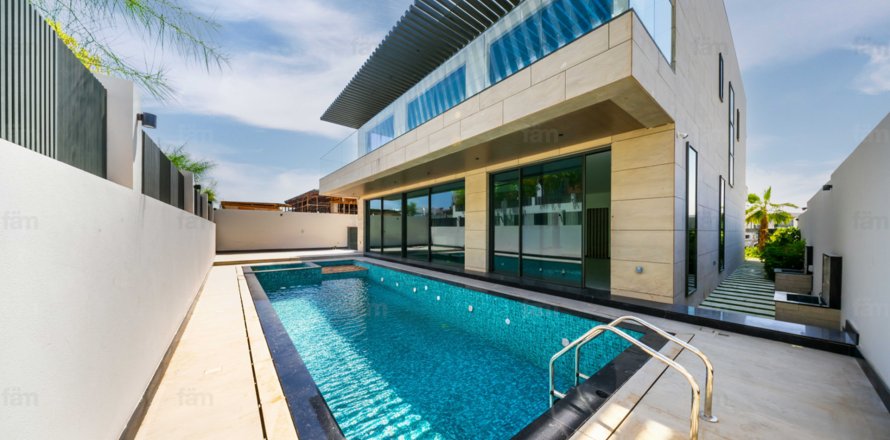Vila v Al Furjan, Dubai, SAE 5 spální, 605.4 m2 č. 710163