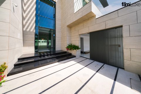 Huvila Al Furjan, Dubai, Arabiemiraatit 5 makuuhuonetta, 605.4 m2 № 710163 - kuva 4