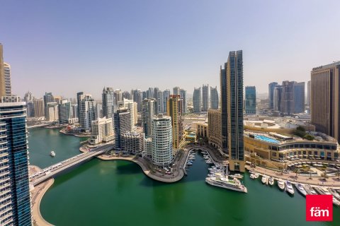 Hotel Apartamento en alquiler en Dubai Marina, Dubai, EAU 3 dormitorios, 114.1 m2 № 613681 - foto 16