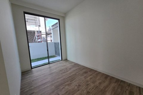 Villa in Nadd Al Sheba, Dubai, UAE 4 bedrooms, 597 sq.m. № 693284 - photo 12