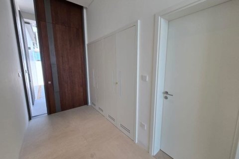 Villa in Nadd Al Sheba, Dubai, UAE 4 bedrooms, 597 sq.m. № 693284 - photo 11