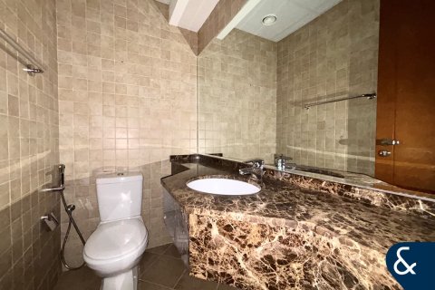 Appartement te koop in Jumeirah Lake Towers, Dubai, VAE 2 slaapkamers, 153 vr.m., nr 666826 - foto 12