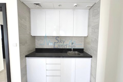 Umm Suqeim, Dubai, UAE의 임대용 빌라 침실 5개, 418.1제곱미터 번호 645512 - 사진 8