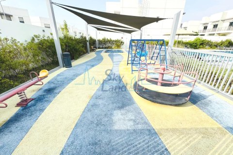 Umm Suqeim, Dubai, UAE의 임대용 빌라 침실 5개, 418.1제곱미터 번호 645512 - 사진 27