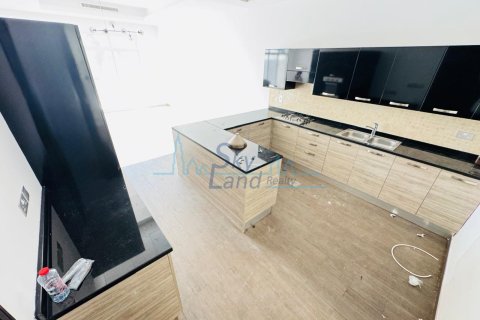 Vila di Umm Suqeim, Dubai, UAE 5 bilik tidur, 418.1 meter persegi № 645511 - foto 18