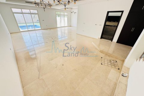 Vila di Umm Suqeim, Dubai, UAE 5 bilik tidur, 418.1 meter persegi № 645511 - foto 21