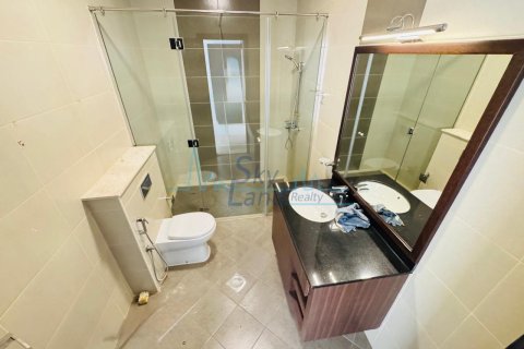 Vila di Umm Suqeim, Dubai, UAE 5 bilik tidur, 418.1 meter persegi № 645511 - foto 13