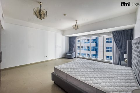 Зняти в оренду квартиру в Дубай Марина, ОАЕ 3 спальні, 360.5м2, № 652053 - фото 16