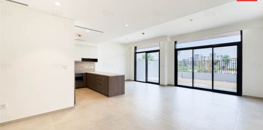 Casa urbana em Dubai, EAU 3 quartos, 168 m2 № 652054