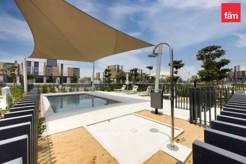 Casa urbana para arrendamento em Dubai, EAU 3 quartos, 168 m2 № 652054 - foto 17