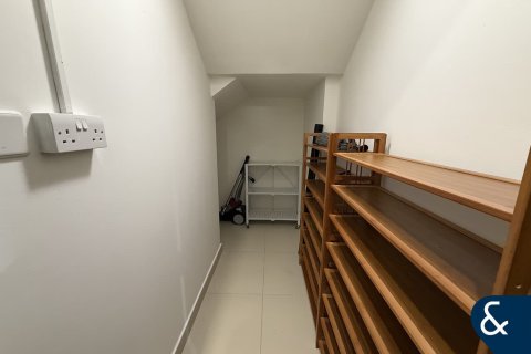 Serena, Dubai, UAE의 임대용 빌라 침실 3개, 238제곱미터 번호 668033 - 사진 10