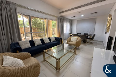 Serena, Dubai, UAE의 임대용 빌라 침실 3개, 238제곱미터 번호 668033 - 사진 3