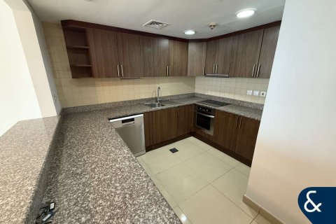 Apartament de închiriat în Jumeirah Lake Towers, Dubai, EAU 3 dormitoare, 225 mp. №668030 - poză 2