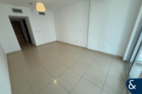 Apartament de închiriat în Jumeirah Lake Towers, Dubai, EAU 3 dormitoare, 225 mp. №668030 - poză 17