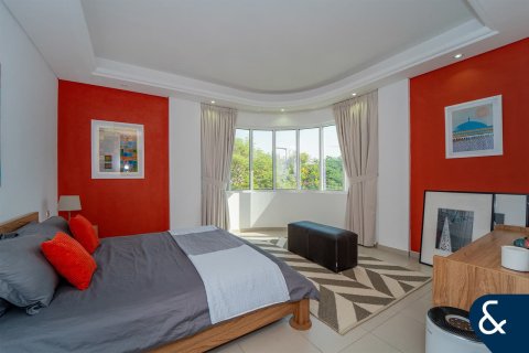 Vila di Living Legends, Dubai, UAE 4 bilik tidur, 267 meter persegi № 668032 - foto 10