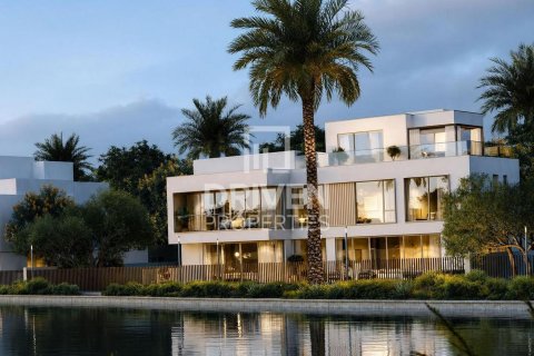 Vila u Dubai, UAE 5 spavaćih soba, 953.37 m2 Br. 767840 - fotografija 7