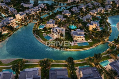 Vila u Dubai, UAE 5 spavaćih soba, 953.37 m2 Br. 767840 - fotografija 8