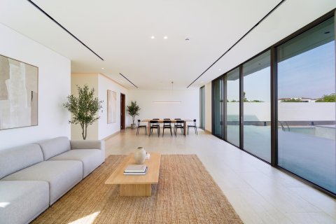 Müüa villa asukohaga Jumeirah Islands, Dubai, AÜE: 5 magamistoaga, 548 m² Nr 766217 - pilt 2