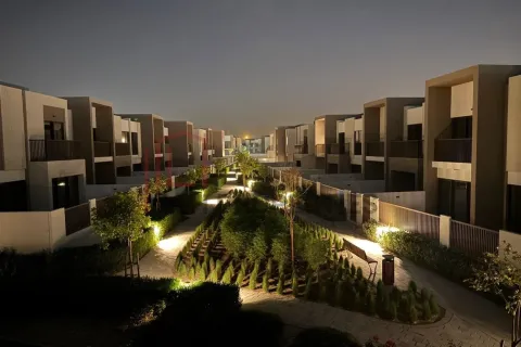 טאונהאוס למכירה ב Dubai Land, Dubai, איחוד האמירויות  4 חדרי שינה, 234 מ"ר, מספר 690316 - תמונה 7