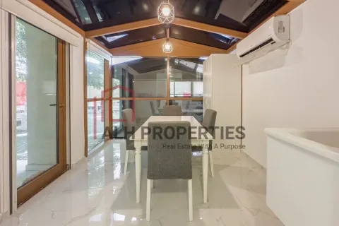 Vilë në The Springs, Dubai, Emiratet e Bashkuara Arabe 3 dhoma gjumi, 247 m2. № 690311 - Foto 10