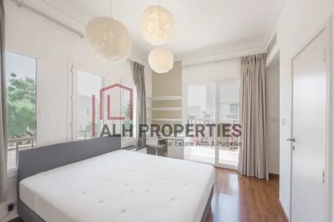 Vilë në The Springs, Dubai, Emiratet e Bashkuara Arabe 3 dhoma gjumi, 247 m2. № 690311 - Foto 17