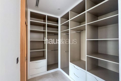 Jumeirah Golf Estates, Dubai, UAE의 임대용 빌라 침실 4개, 262제곱미터 번호 627053 - 사진 11