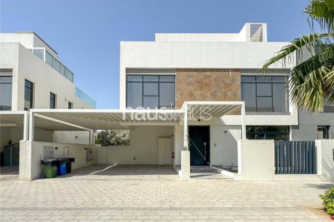 Jumeirah Golf Estates, Dubai, UAE의 임대용 빌라 침실 4개, 262제곱미터 번호 627053 - 사진 1