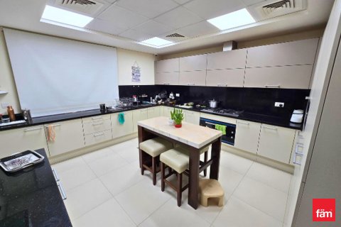 Vilă de închiriat în Meydan, Dubai, EAU 4 dormitoare, 218 mp.  №655680 - poză 3