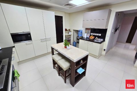 Vilă de închiriat în Meydan, Dubai, EAU 4 dormitoare, 218 mp.  №655680 - poză 4