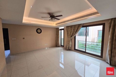 Villa in affitto a Meydan, Dubai, EAU 4 camere da letto, 218 mq. № 655680 - foto 12