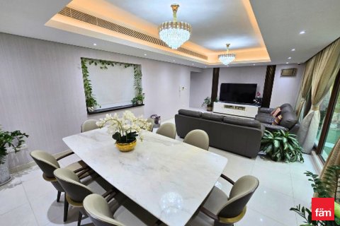 Vilă de închiriat în Meydan, Dubai, EAU 4 dormitoare, 218 mp.  №655680 - poză 2