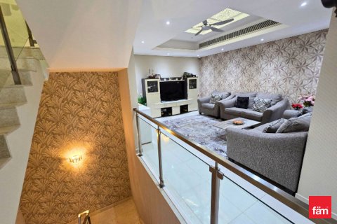 Vilă de închiriat în Meydan, Dubai, EAU 4 dormitoare, 218 mp.  №655680 - poză 9