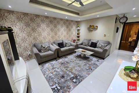 Vilă de închiriat în Meydan, Dubai, EAU 4 dormitoare, 218 mp.  №655680 - poză 8