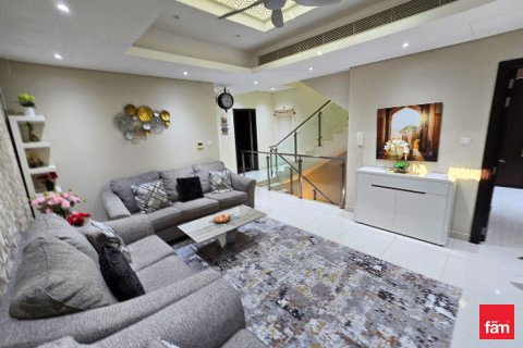 Vilă de închiriat în Meydan, Dubai, EAU 4 dormitoare, 218 mp.  №655680 - poză 7